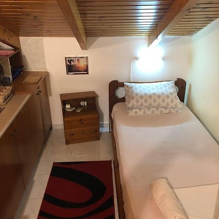 Ion Apartments Messolonghi Single Bed Room Mountain View Loft Missolonghi Bagian luar foto