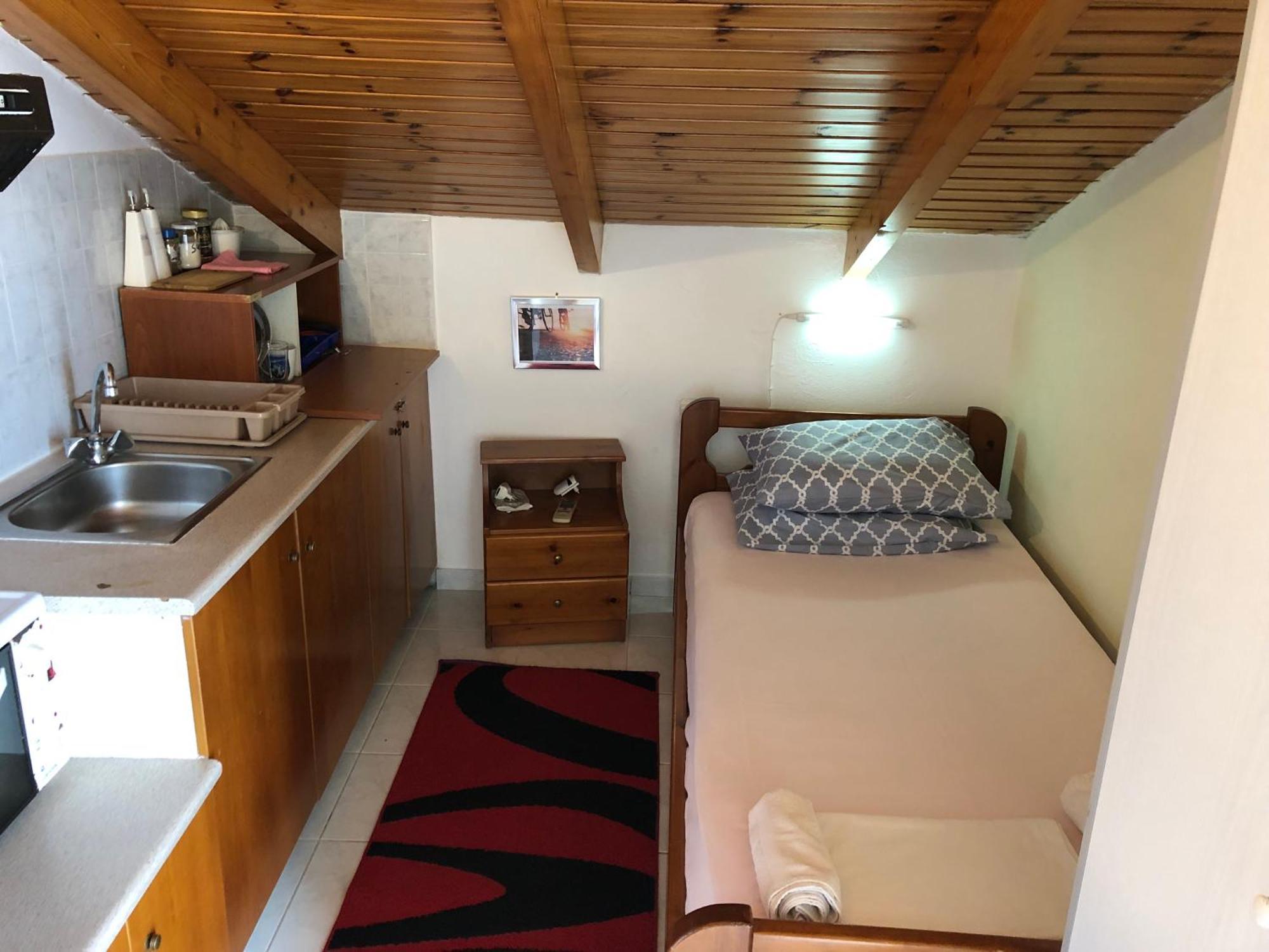 Ion Apartments Messolonghi Single Bed Room Mountain View Loft Missolonghi Bagian luar foto